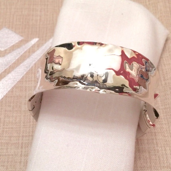 NEW Silpada Vintage Sterling Silver Sommelier Hammered Hinged.Bangle Bracelet - Picture 11 of 11